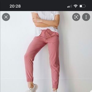 Albion Fit Jetsetters mauve size small EUC